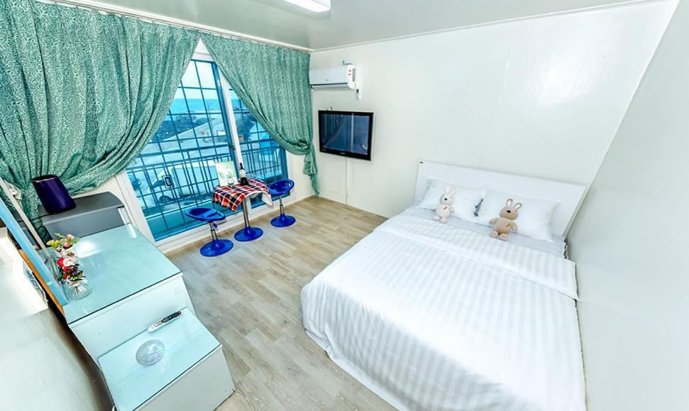 Jeju Sea Palace Pension מראה חיצוני תמונה